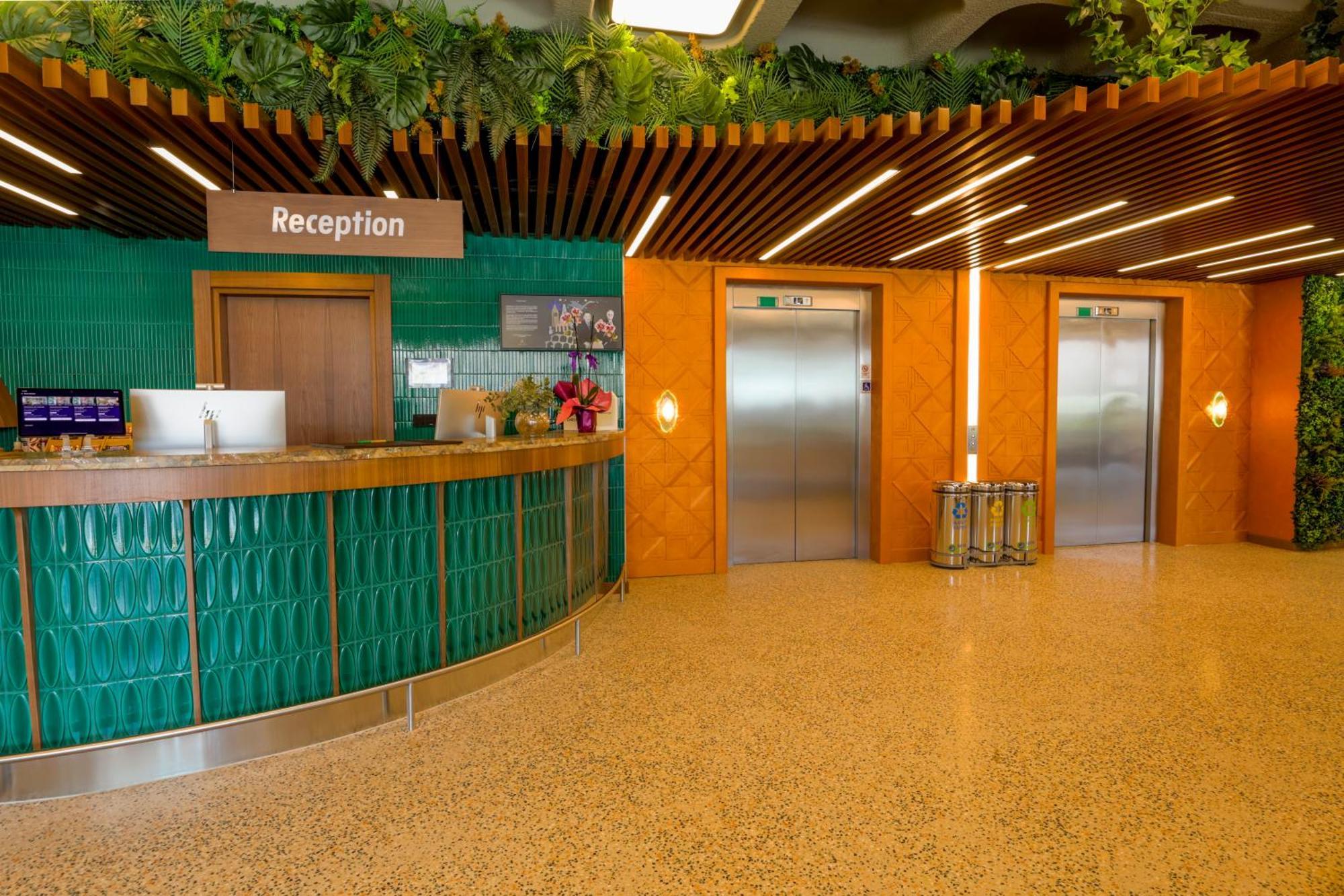 Ibis Styles Istanbul Kurtkoy Hotel Екстериор снимка