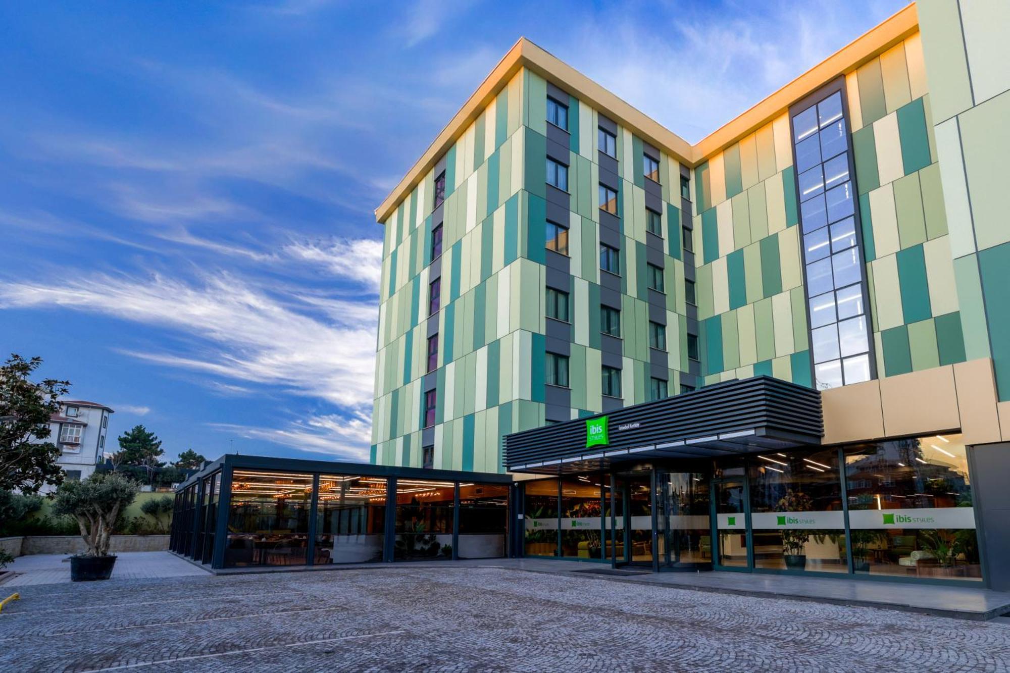 Ibis Styles Istanbul Kurtkoy Hotel Екстериор снимка