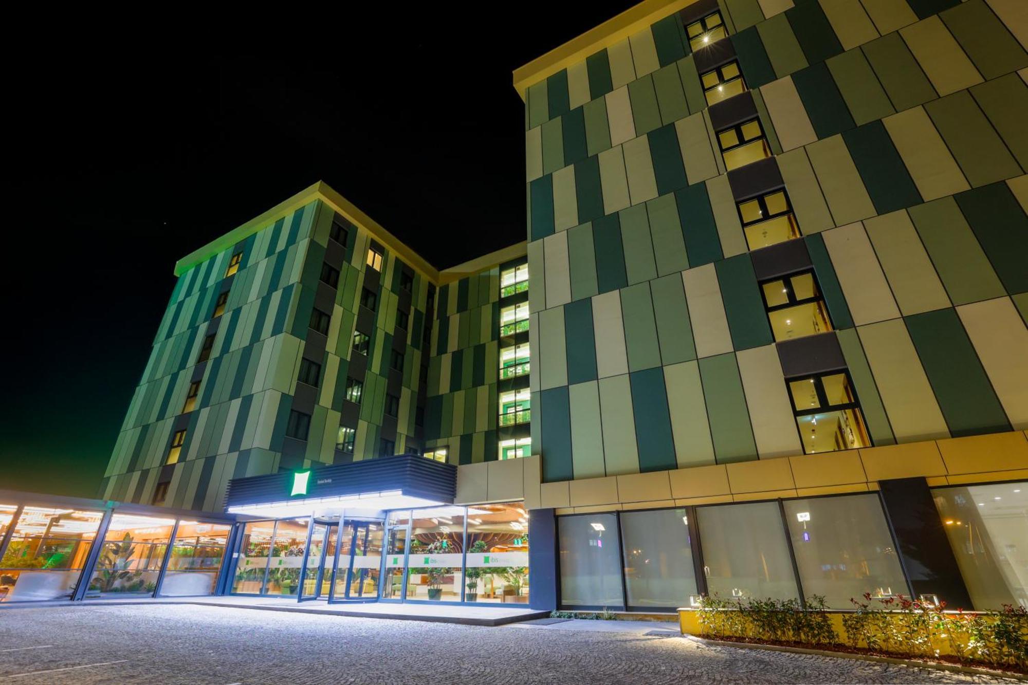 Ibis Styles Istanbul Kurtkoy Hotel Екстериор снимка